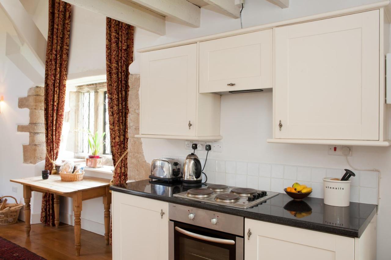 Vakantiehuis Welsh Gatehouse, Historic Castle Which Cater For Electric Vehicle *